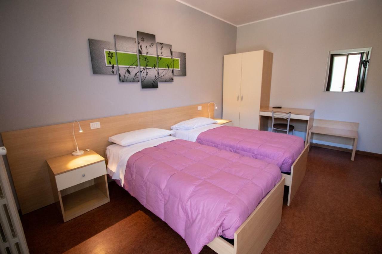 Poggiridenti Hotel Del Boschetto מראה חיצוני תמונה